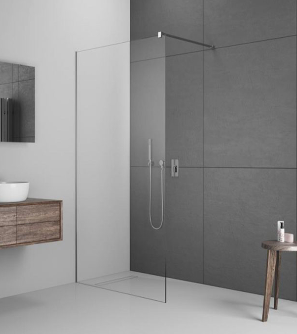 De ce dușul walk-in arată altfel decât o cabină de duș închisă