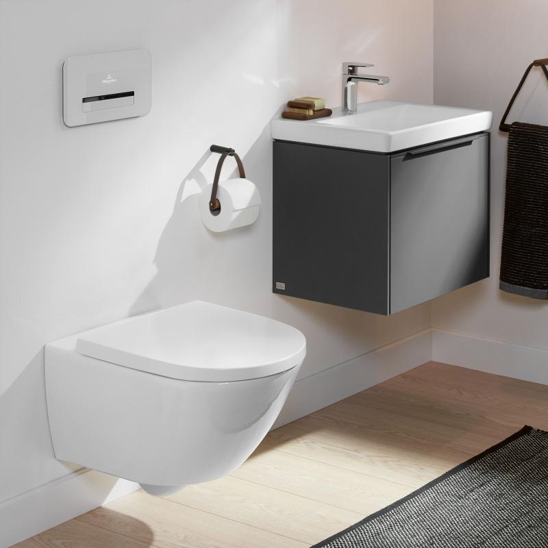 Vas WC suspendat Villeroy&Boch Subway 3.0 TwistFlush cu tehnologie DirectFlush, cu capac Soft Close