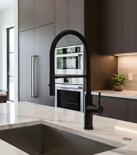 Смеситель для кухни c подвижным шлангом ANDY, черный матовый