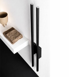 Uscător pe apa Antrax  TINA E, 1422x35 mm, negru mat